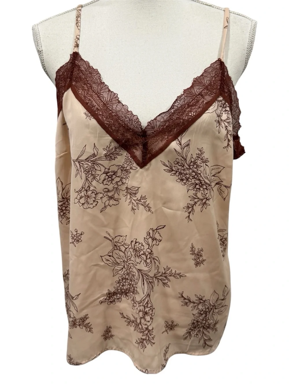 NWT Old Navy Lace Trim Floral Cami Top